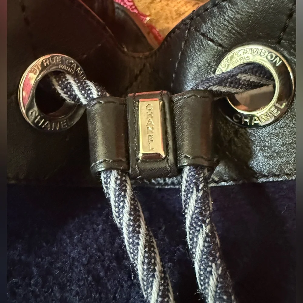 Authentic CHANEL CAMBON Blue Embroidery Matelasse Wool/Leather Bucket-bag-EUC💎 - Picture 12 of 15